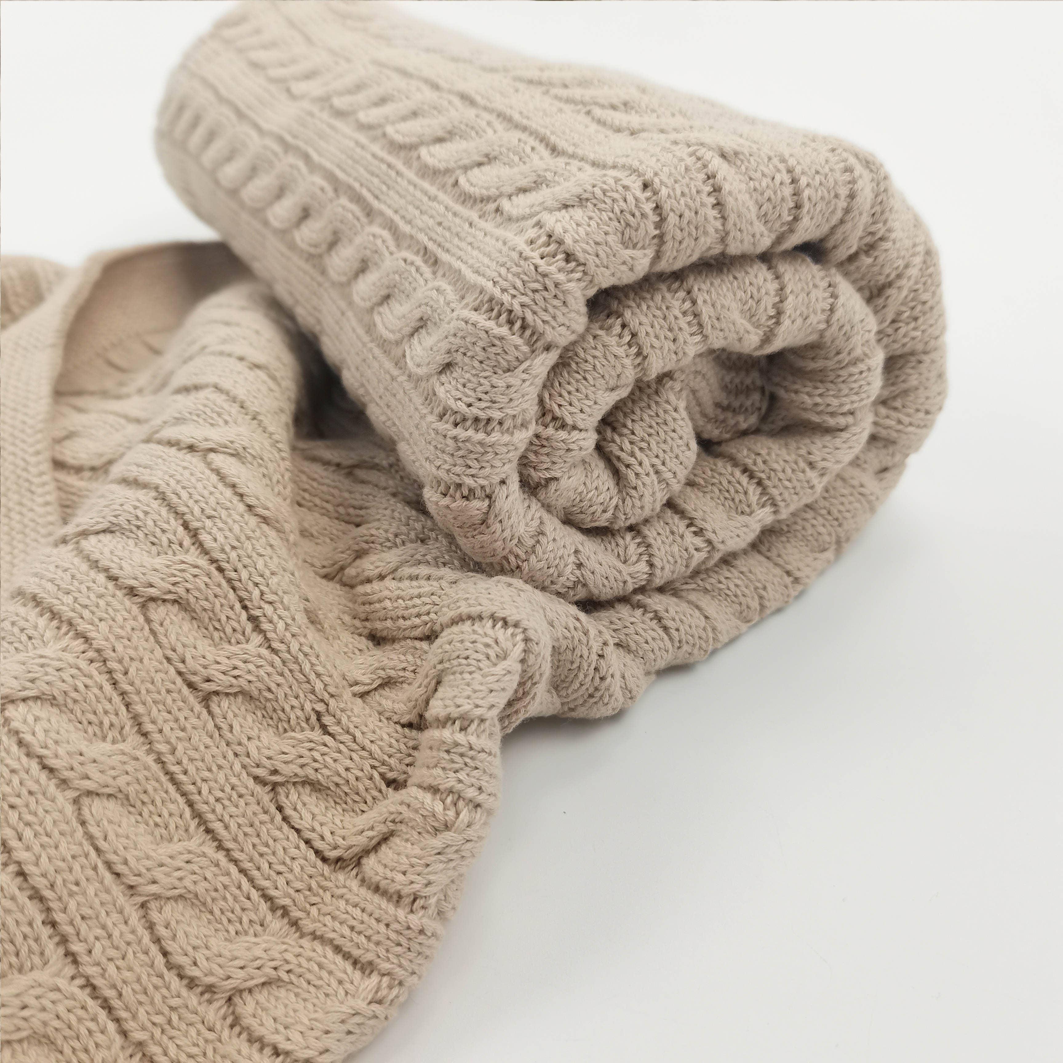 Image of Cable Knit Baby Blanket